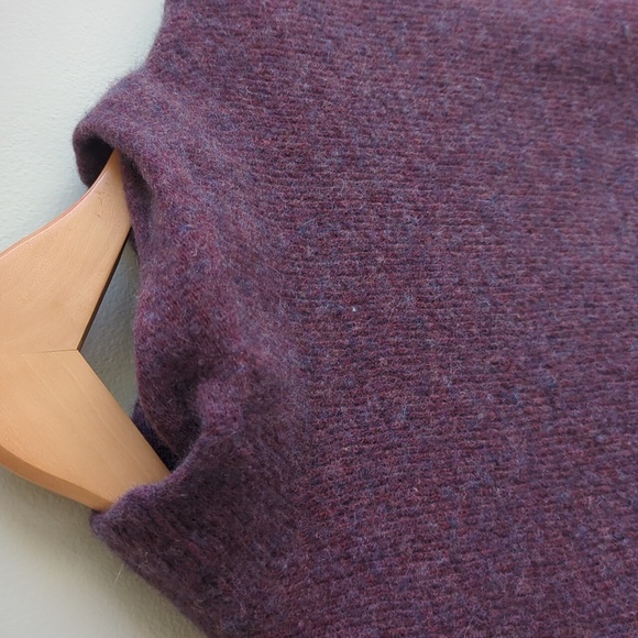 Bartolini. Wool | Cashmere Plum Knit Sweater. Size Medium. - Picture 6 of 6